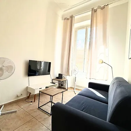 Апартаменты Cosy 4pers Vieux Ницца